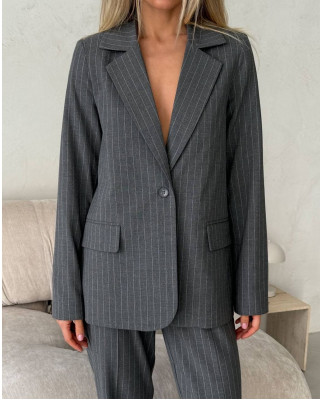 25 Жакет прямого крою