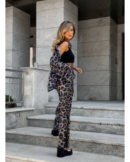 37 костюм шовковий зі штанами