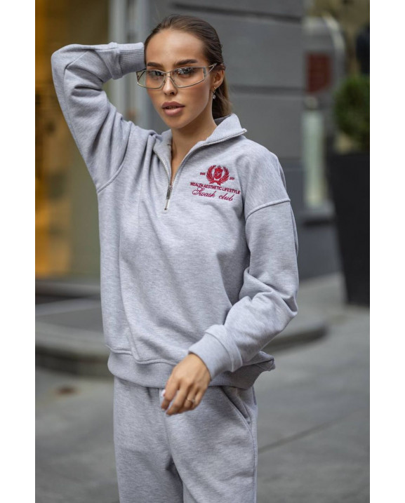 60 Спортивний костюм з короткою молнією з вишивкою