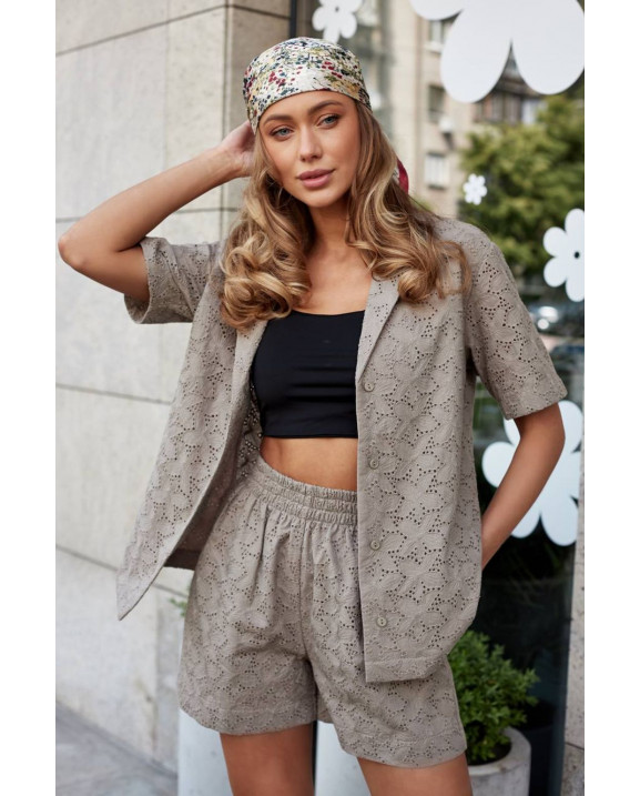 42 костюм з прошви із шортами