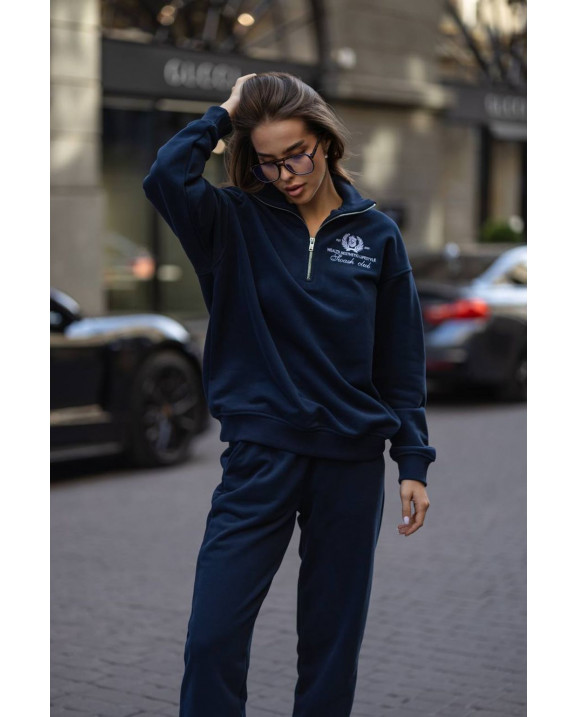 60 Спортивний костюм з короткою молнією з вишивкою