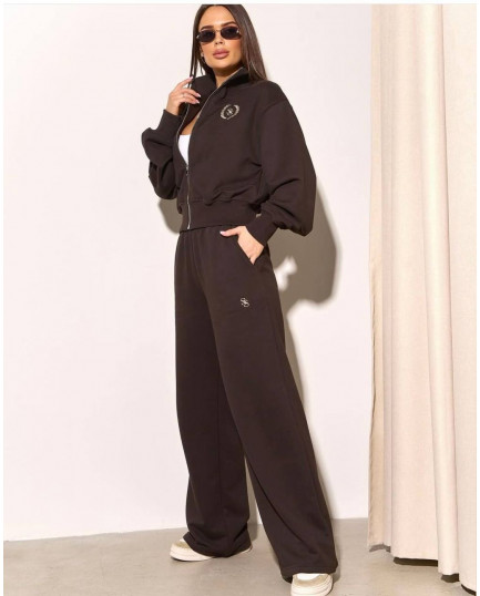 73 спортивний костюм з трьохнитки з вишивкою на штанах та кофті